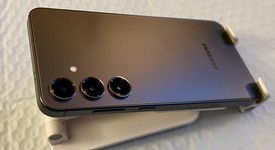 Good
													Samsung Galaxy S24 - Verizon, Black, 128 GB, 8 GB, SM-S921U, photo 3 of 4