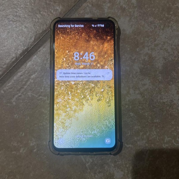 Samsung Galaxy S10e - Verizon, 128 GB, Black, 6 GB, SM-G970U