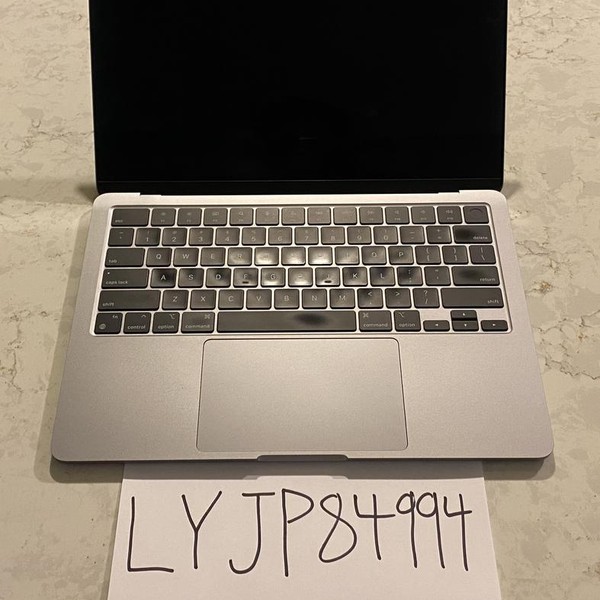 MacBook Air 2022 (M2) - 13 inch - 256 GB, Gray, 8 GB, Apple M2