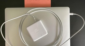 Good
													MacBook Pro 2017 (With Touch Bar) - 13" - I7, Gray, 256 GB, 16 GB, photo 2 of 6