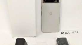 Mint
													Google Pixel 8 Pro - Unlocked, Porcelain, 128 GB, 12 GB, G1MNW, mmWave 5G, photo 2 of 11