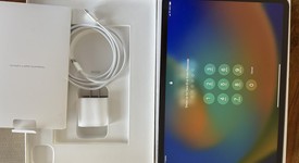 Good
													Apple iPad Pro 11" 4th Gen 2022 - Unlocked, Gray, 1 TB, photo 1 of 14