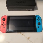 Good Nintendo Switch - 32 GB, Red & Blue