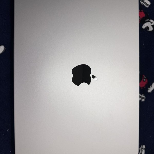 MacBook Pro 2026 - 14 inch (M5) - 512 GB, Silver, 16 GB, Apple M5, Nano-texture Display