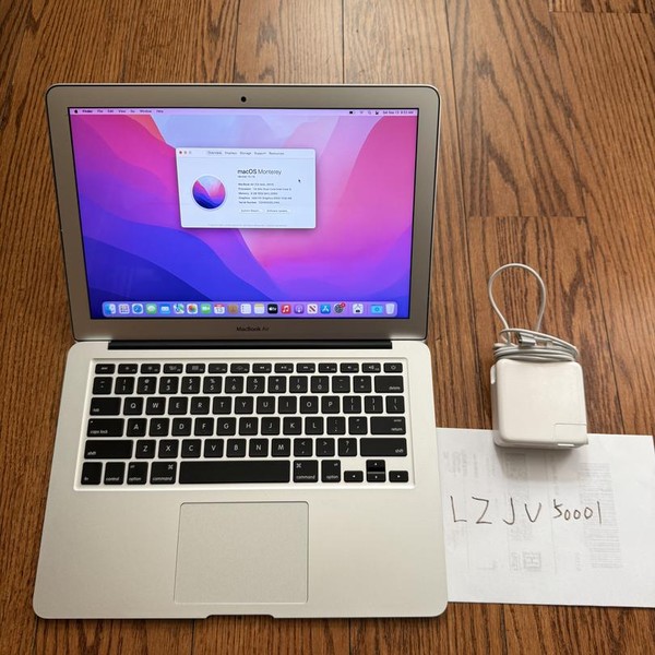 MacBook Air 2017 - 13 inch - 128 GB, Silver, 8 GB, Intel Core i5