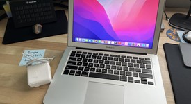 Good
													MacBook Air 2017 - 13" - I5, Silver, 128 GB, 8 GB, photo 1 of 8
