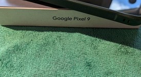 Good
													Google Pixel 9 - Unlocked, Obsidian, 128 GB, 12 GB, G2YBB, photo 5 of 10