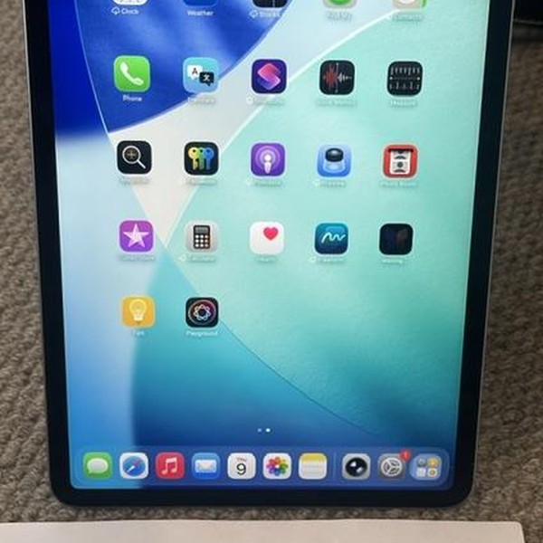 Apple iPad Pro 11 inch 4th Gen 2022 - Wi-Fi, 128 GB, Gray