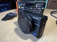 Sony Cyber-shot RX100 VII