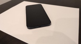 Mint
													Apple iPhone 13 - Unlocked, Midnight, 128 GB, A2482, photo 3 of 12