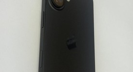 Mint
													Apple iPhone 16 - Unlocked, Black, 128 GB, A3081, photo 4 of 6