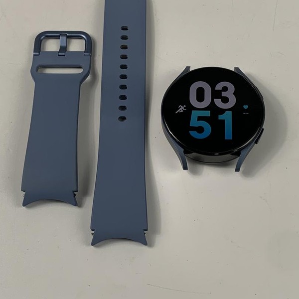 Samsung Galaxy Watch5 - Unlocked, Blue, 44mm