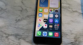 Good
													Apple iPhone SE 3rd Gen 2022 - Unlocked, Midnight, 64 GB, A2595, photo 1 of 6