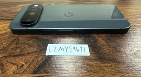 Mint
													Google Pixel 10 - Verizon, Obsidian, 128 GB, GLBW0, photo 4 of 7