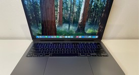Good
													MacBook Pro 2020 - 13" - Apple M1, Gray, 1 TB, 16 GB, photo 1 of 7