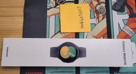 New
													Samsung Galaxy Watch5 - Wi-Fi, Graphite, 40mm, photo 1 of 3