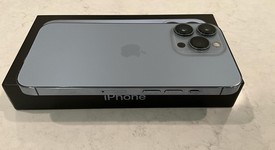 Good
													Apple iPhone 13 Pro - Unlocked, Sierra Blue, 128 GB, A2483, photo 5 of 6