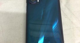 Good
													Motorola Edge (2021) - Verizon, Navy Blue, 128 GB, 6 GB, photo 3 of 7