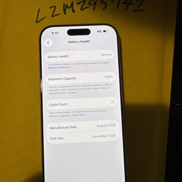 Apple iPhone 17 - T-Mobile, 256 GB, White, A3258