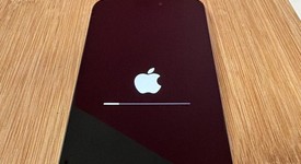 Mint
													Apple iPhone 15 Pro - T-Mobile, Natural, 256 GB, A2848, photo 1 of 7