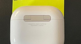 Used
													Apple AirPods 4th Gen - Active Noise Cancellation, photo 3 of 5