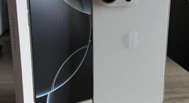 Mint
													Apple iPhone 16 Pro - Unlocked, White, 128 GB, A3083, photo 2 of 9