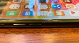 Good
													Apple iPhone 7 - Verizon, Black, 32 GB, A1660, photo 3 of 7