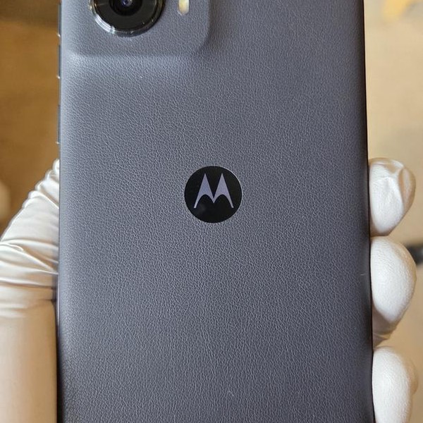 Motorola Edge (2024) - Unlocked, Black, 256 GB, 8 GB