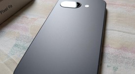 Mint
													Google Pixel 9a - Visible, Obsidian, 128 GB, 8 GB, photo 5 of 10