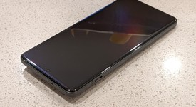 Mint
													OnePlus 13 - Unlocked, Black Eclipse, 512 GB, 16 GB, photo 5 of 10