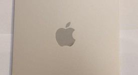 Good
													Apple iPad Mini 6th Gen - Unlocked, Starlight, 256 GB, A2568, photo 1 of 4