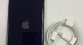 Mint
													Apple iPhone SE 3rd Gen 2022 - Unlocked, Midnight, 64 GB, A2595, photo 1 of 9