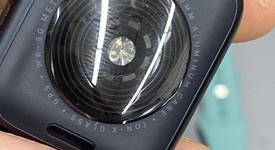 Mint
													Apple Watch SE 2nd Gen 40mm - Midnight, A2722 - GPS, Aluminum, photo 3 of 5