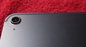 Good
													Apple iPad 10th Gen - Unlocked, Blue, 64 GB, A2757, photo 2 of 7