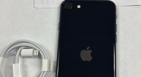 Mint
													Apple iPhone SE 3rd Gen 2022 - Unlocked, Midnight, 64 GB, A2595, photo 1 of 7