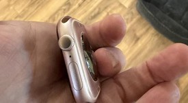 Good
													Apple Watch Series 10 46mm - Unlocked, Rose Gold, A3003 - Cellular, Aluminum, photo 5 of 11