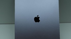 Good
													Apple iPad Air 13" (M2) 2024 - Unlocked, Purple, 128 GB, A2899, photo 2 of 3