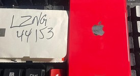 Good
													Apple iPhone SE 2nd Gen 2020 - Cricket, Red, 64 GB, A2275, photo 2 of 5