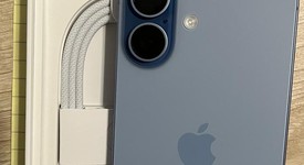 Mint
													Apple iPhone 17 - AT&T, Mist Blue, 256 GB, A3258, photo 3 of 9