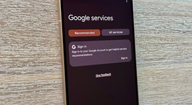 Mint
													Google Pixel 8 - Unlocked, Rose, 128 GB, 8 GB, G9BQD, Sub-6 5G, photo 3 of 10