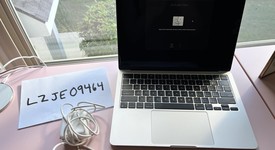 Good
													MacBook Air 2022 - 13" - Apple M2, Starlight, 256 GB, 16 GB, photo 2 of 11