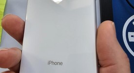 Good
													Apple iPhone Xr - Unlocked, White, 64 GB, A1984, photo 3 of 9