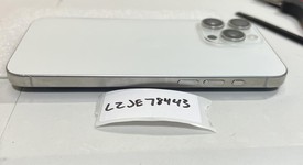 Good
													Apple iPhone 15 Pro Max - Unlocked, White, 256 GB, A2849, photo 5 of 7