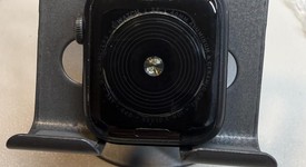 Fair
													Apple Watch SE 1st Gen 40mm - Unlocked, Gray, A2353 - Cellular, Aluminum, photo 2 of 6