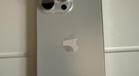 Good
													Apple iPhone 15 Pro Max - Unlocked, Natural, 256 GB, A2849, photo 3 of 5