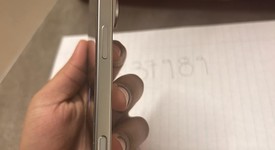 Mint
													Apple iPhone 16 Pro Max - Unlocked, White, 512 GB, A3084, photo 4 of 9