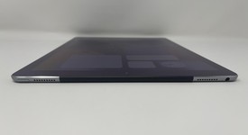 Good
													Apple iPad Pro 12.9" 1st Gen 2015 - Unlocked, Gray, 128 GB, A1652, 1st Gen 2015, photo 4 of 6