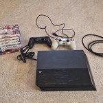 Good PlayStation 4 - Black, 500 GB, Standard