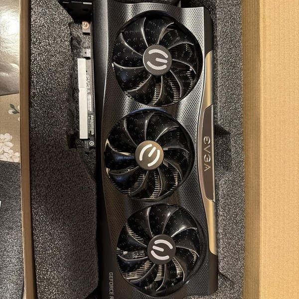 EVGA GeForce RTX 3080 - 10G-P5-3897, FTW3 Ultra Gaming