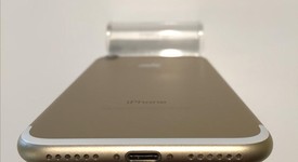 Mint
													Apple iPhone 7 - Verizon, Gold, 32 GB, A1660, photo 5 of 8